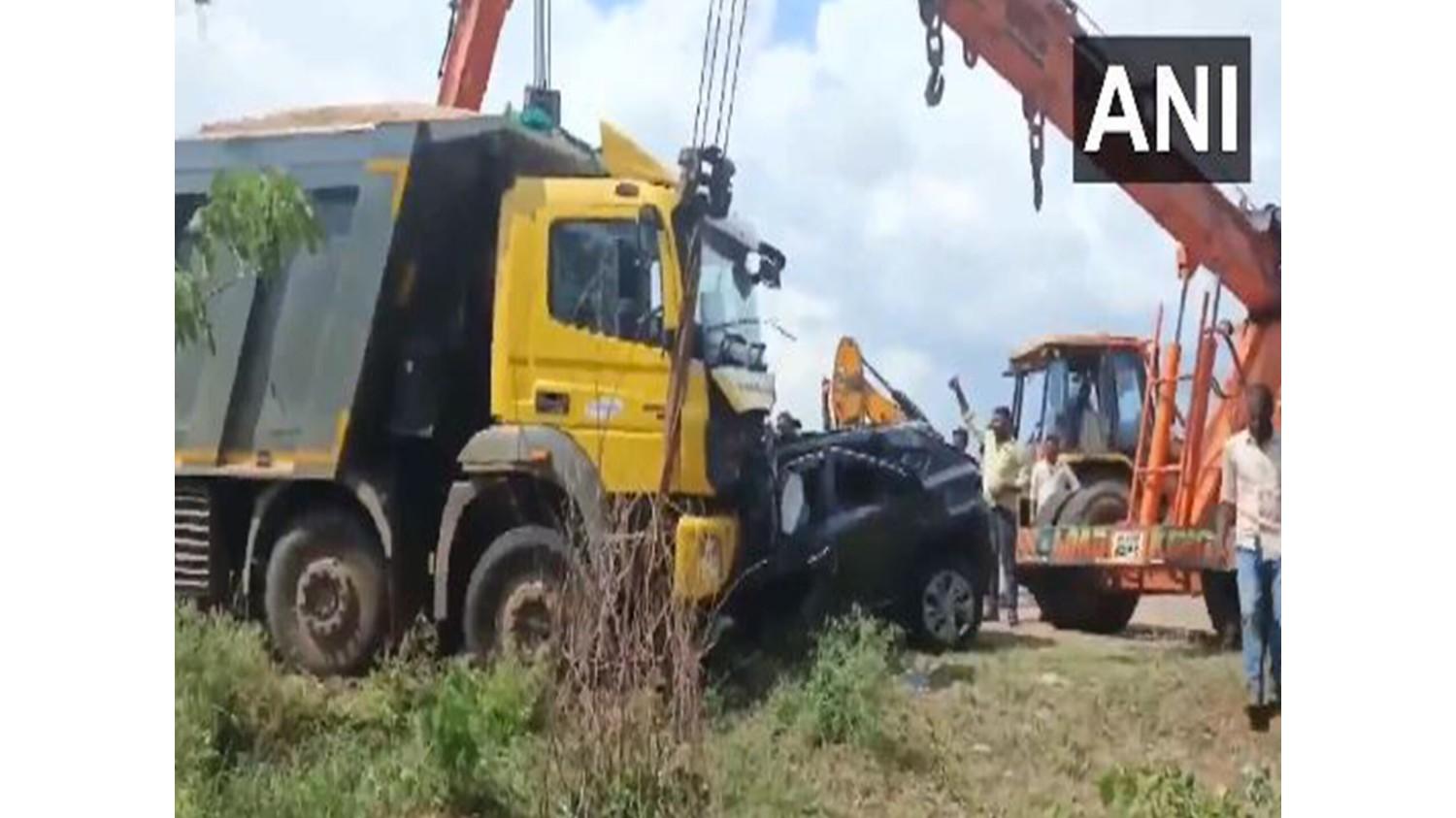 आंध्र प्रदेश: नेल्लोर में सड़क दुर्घटना में 6 लोगों की मौत