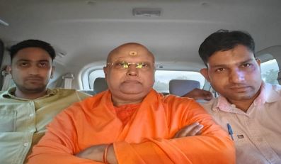 छात्राओं का यौन शोषण करने का आरोपी स्वयंभू धर्मगुरु चैतन्यानंद सरस्वती आगरा से पकड़ा गया