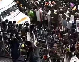 टीवीके ने भगदड़ में हुई मौतों की सीबीआई जांच की मांग को लेकर मद्रास हाईकोर्ट का दरवाजा खटखटाया