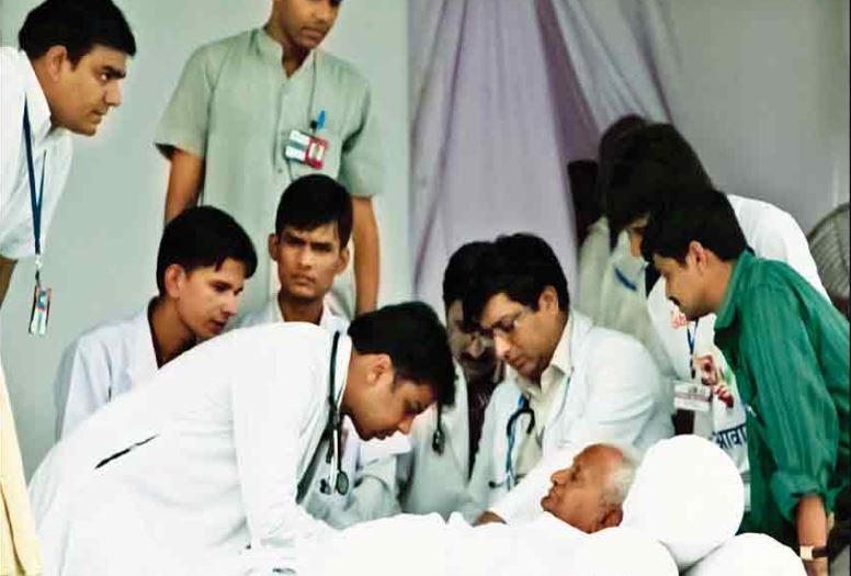 नजरिया: सोशल मीडिया ‘क्रांति’ सूत्र