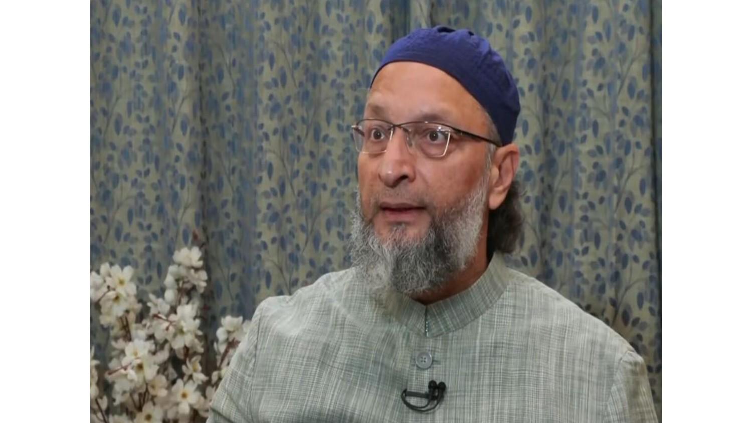 ओवैसी ने 'बीजेपी की बी-टीम' होने के आरोपों पर कसा तंज, कहा 