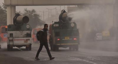 राजधानी दिल्ली में हल्की बारिश के आसार, वायु गुणवत्ता ‘बहुत खराब’ श्रेणी में बरकरार