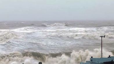 चक्रवात मोंथा: प्रधानमंत्री मोदी ने मुख्यमंत्री नायडू से बात की, अधिकारियों को ऐहतियाती कदम उठाने का निर्देश