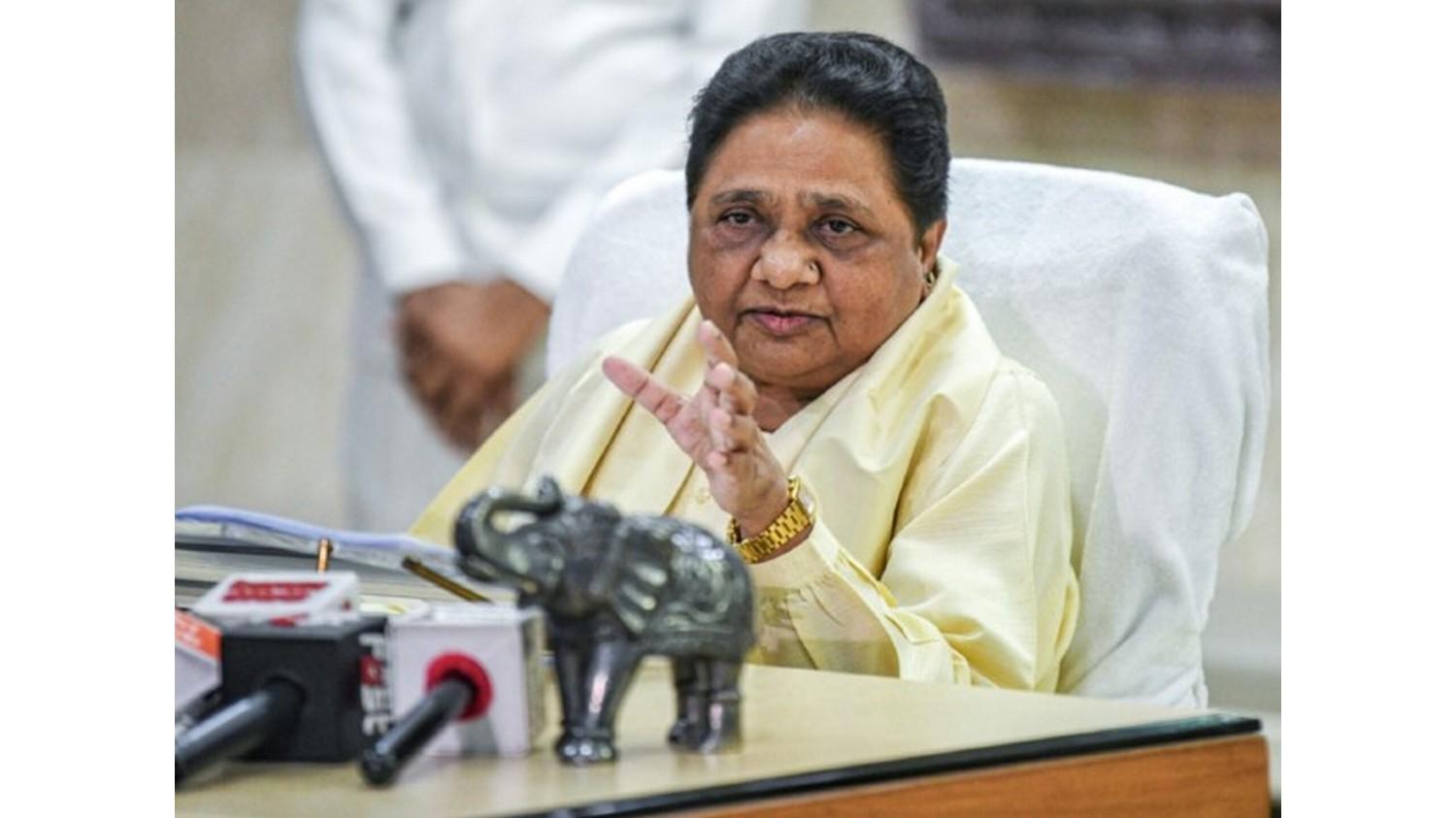 मायावती ने पूर्व भाजपा विधायक राघवेंद्र प्रताप सिंह के हेट स्पीच मामले पर साधा निशाना, कहा, 