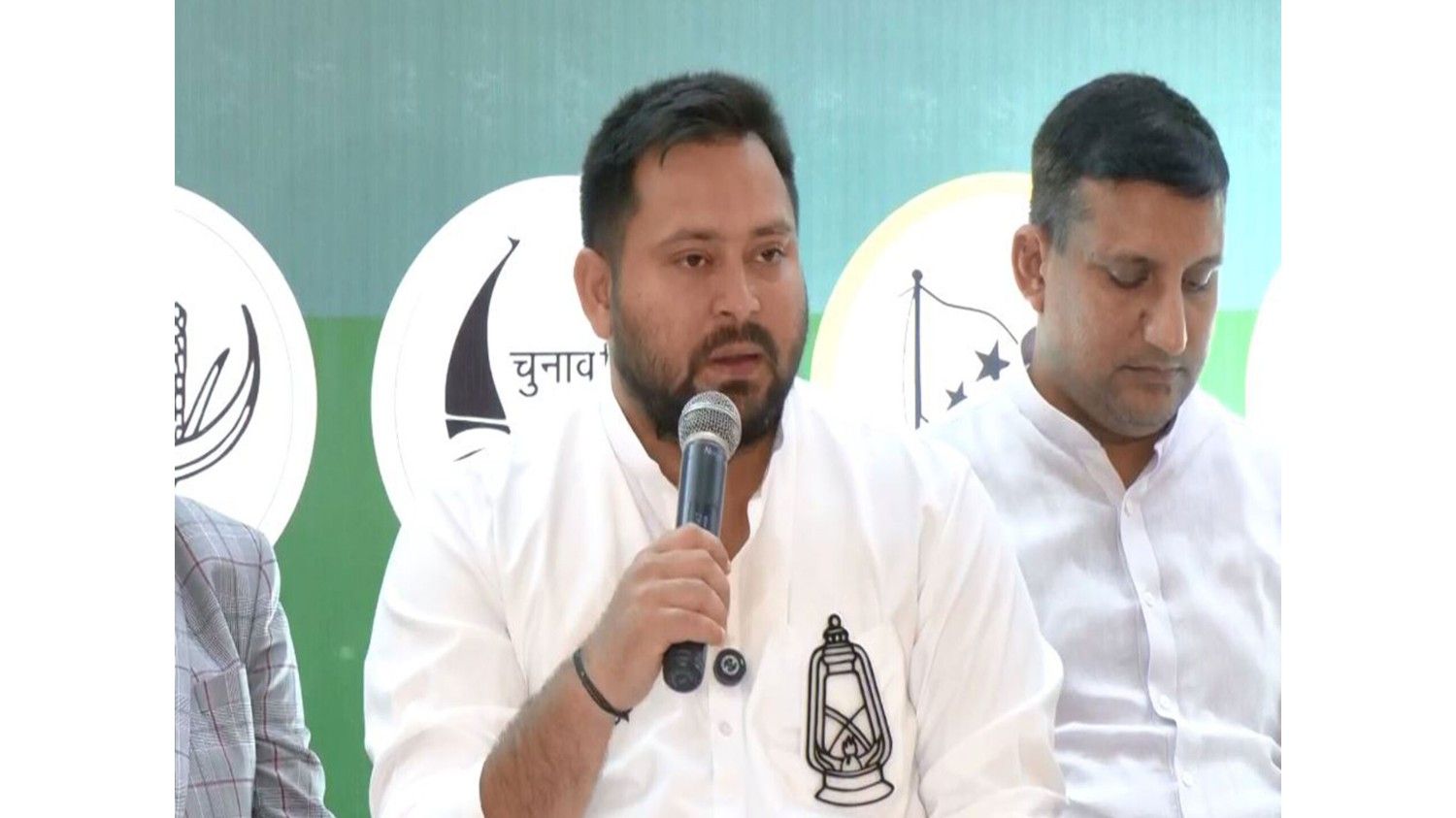 महागठबंधन के घोषणापत्र जारी होने पर तेजस्वी यादव ने की भाजपा पर टिप्पणी, कहा 