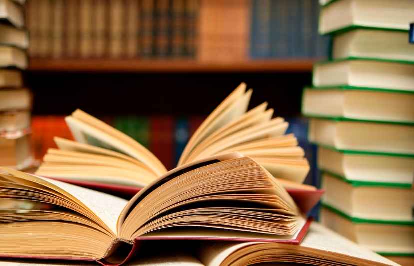 क्रॉसवर्ड बुक अवार्ड्स 2025 ने अपनी बहुप्रतीक्षित जूरी शॉर्टलिस्ट जारी की