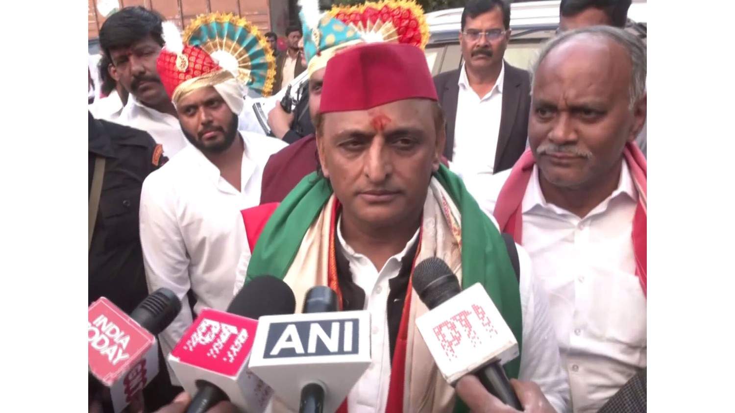 अखिलेश ने लगाया बीजेपी और चुनाव आयोग पर आरोप, कहा 