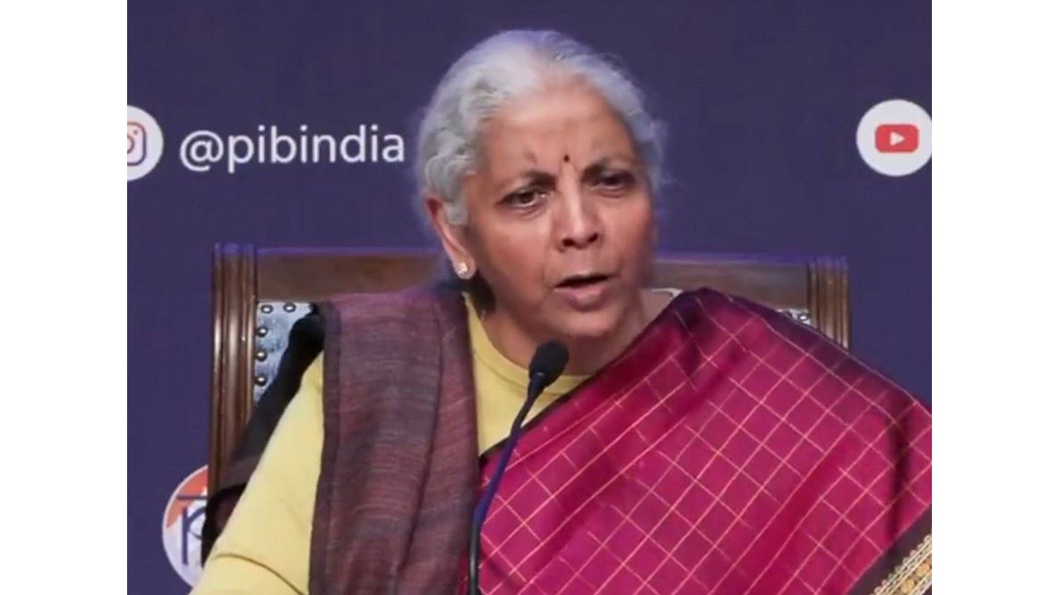 राहुल गांधी की बजट आलोचना पर सीतारमण का बड़ा बयान, कहा 