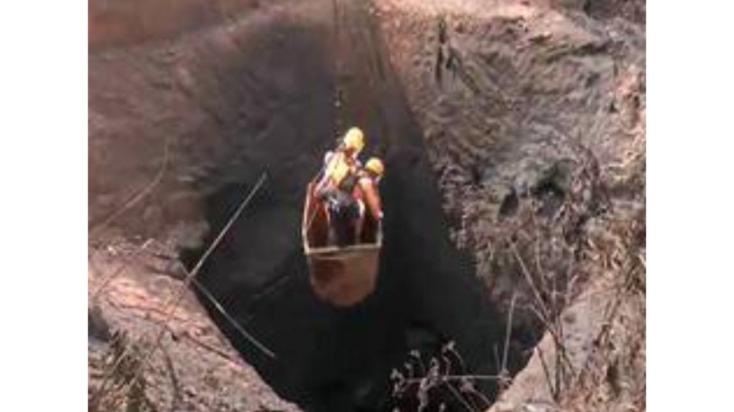 मेघालय : कोयला खदान दुर्घटना में मरने वालों की संख्या बढ़कर हुई 25, राष्ट्रपति मुर्मू और प्रधानमंत्री मोदी ने मृतकों के प्रति व्यक्त की संवेदना