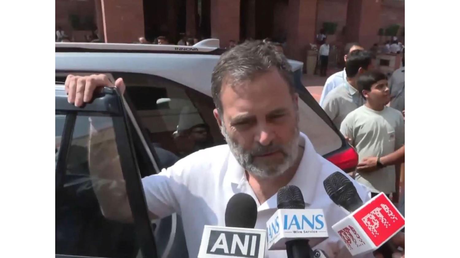 राहुल गांधी ने पाकिस्तान द्वारा ईरान और अमेरिका के बीच वार्ता में मध्यस्थता करने की खबरों के बीच प्रधानमंत्री मोदी की विदेश नीति की आलोचना की