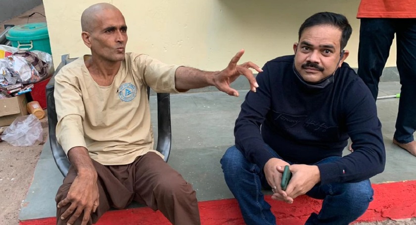 जिसके पिता एसएसपी, भाई थानेदार और पत्नी जज, वो कैसे बन गया भिखारी