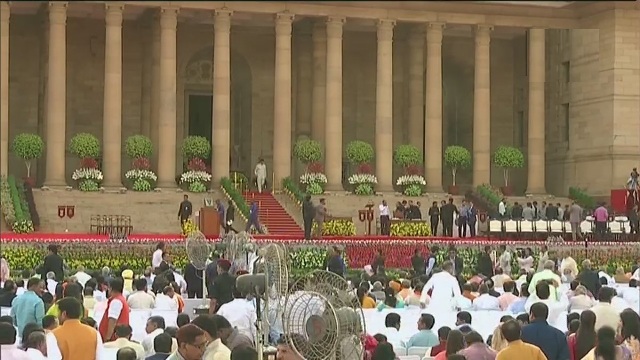 मोदी के शपथग्रहण के लिए तैयार राष्ट्रपति भवन