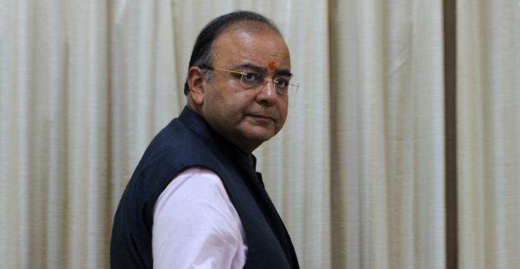 बैंकों में सरकारी हिस्सा घटाने और एनपीए पर जेटली करेंगे चर्चा