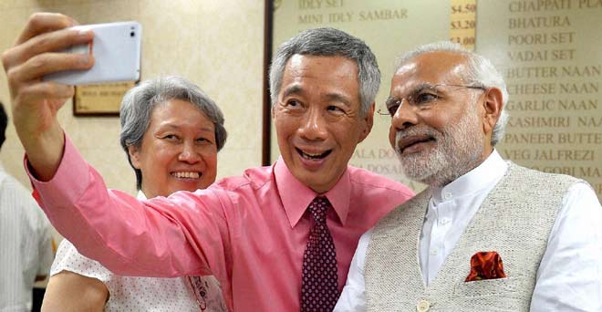 सिंगापुर में मोदी