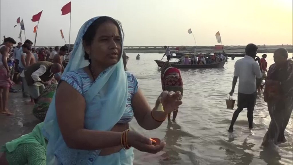 गुरु पूर्णिमा के दौरान प्रयागराज के त्रिवेणी संगम का नजारा