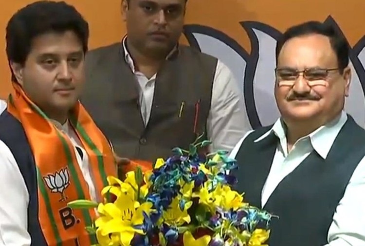 कांग्रेस से इस्तीफा देने वाले ज्योतिरादित्य सिंधिया भाजपा में शामिल, जेपी नड्डा ने दिलाई सदस्यता