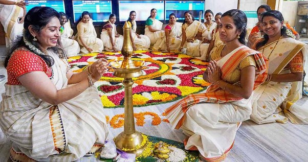 हैदराबाद में ओणम त्योहार मनाती अपोलो अस्पताल की नर्सें