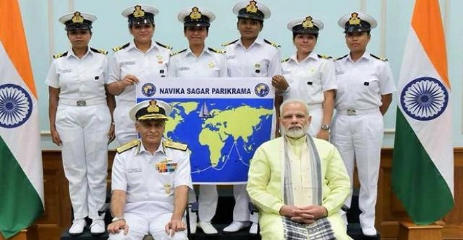 नौसेना की छह महिला अफसर विश्व परिक्रमा के लिए रवाना, पीएम मोदी ने दी शुभकामनाएं