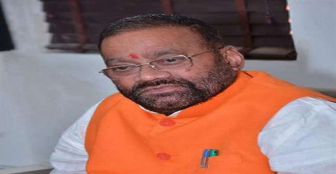 योगी के मंत्री स्वामी प्रसाद मौर्य के घर पर छापा, सपा सांसद की शिकायत पर कार्रवाई