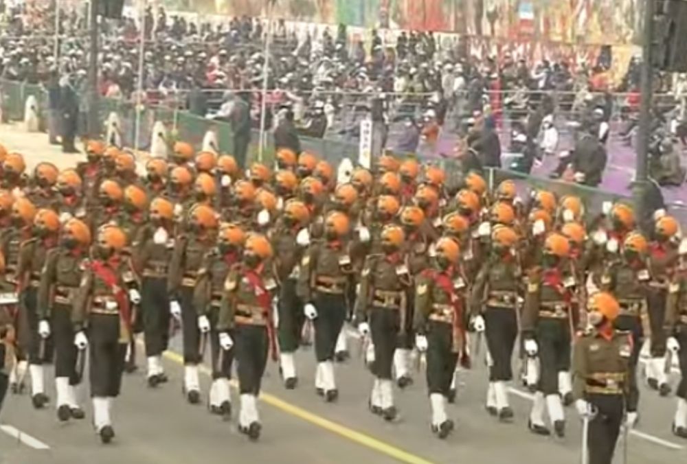 राजपथ पर गणतंत्र दिवस परेड में सिख लाइट इन्फैंट्री दस्ते