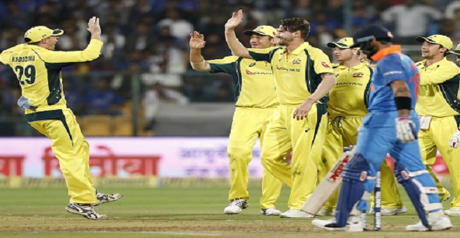 क्रिकेट: भारत का विजयी अभियान रूका, ऑस्ट्रेलिया ने दी 21 रनों से मात