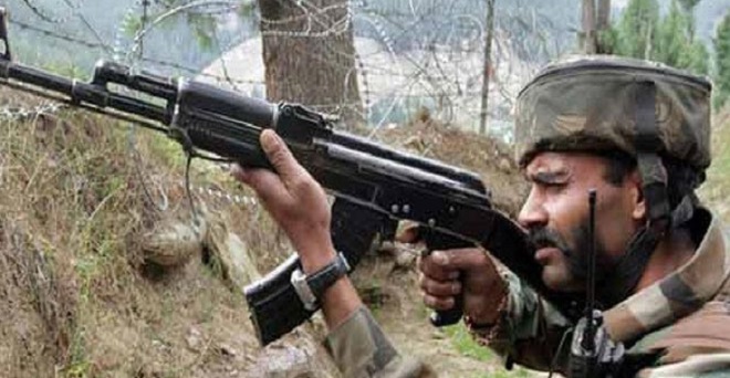 कश्मीर में 6 आतंकी हमले, सीआरपीएफ के 10 जवान घायल, 3 की हालत गंभीर