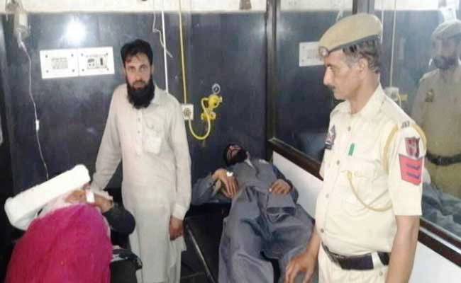 जम्मू-कश्मीर: 9 साल की बच्ची समेत 5 लोगों पर कथित गौरक्षकों का हमला