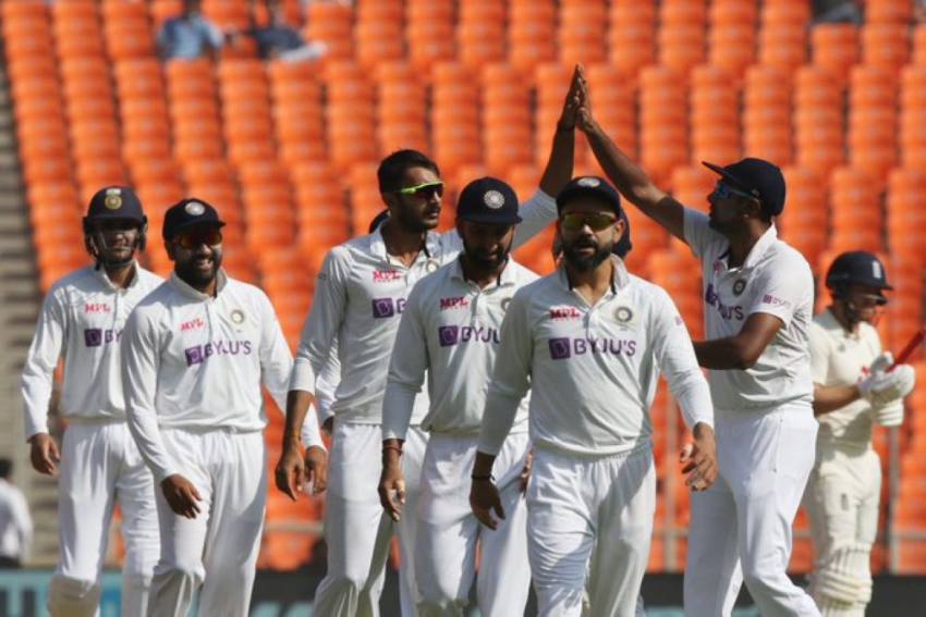 इंडिया vs इंग्लैंड चौथा टेस्ट मैच, तीसरा दिन: शतक नहीं बन पाएं सुंदर, ईशांत और सिराज 4 रन का भी नहीं दे पाए साथ