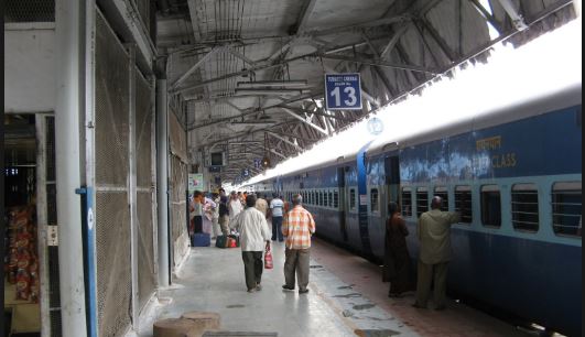 रेलवे की नई सौगात, स्क्रीन पर उंगली रखते ही मिलेगी सारी जानकारी