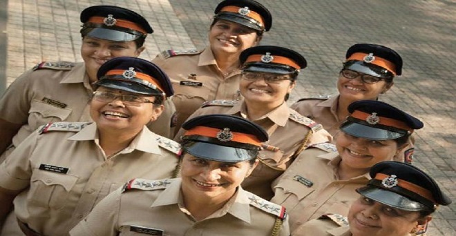 मिसाल: मुंबई में 8 महिला पुलिसकर्मी बनीं पुलिस थानों की इंचार्ज