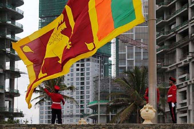 श्रीलंका संकट: प्रधानमंत्री महिंदा राजपक्षे आज दे सकते हैं इस्तीफा