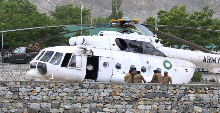 तालिबान ने गिराया पाक का हेलिकॉप्टर, दो राजदूतों की मौत