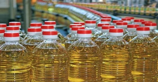 कीमतों को काबू करने के लिए खाद्य तेलों के आयात शुल्क में कटौती का प्रस्ताव