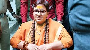 प्रज्ञा ठाकुर: बंगाल में आएगा हिंदू राज, खौफ में हैं ममता