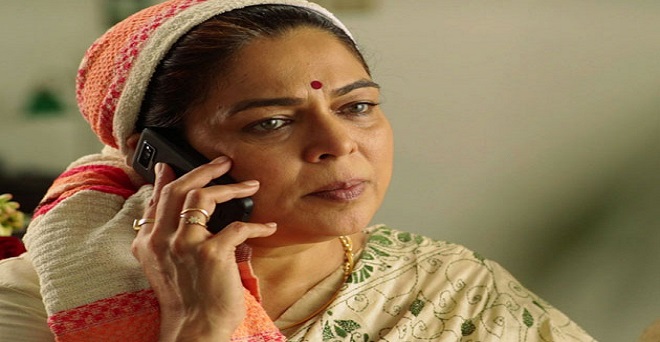 रीमा लागू की वे पांच फिल्में जिनमें उन्होंने निभाई मां की यादगार भूमिका