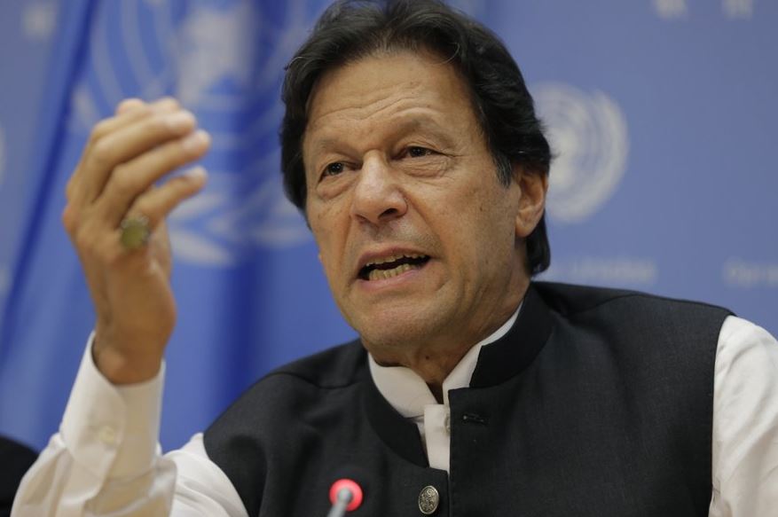 पाकिस्तान चुनाव आयोग ने की इमरान खान को पार्टी अध्यक्ष पद से हटाने की पहल