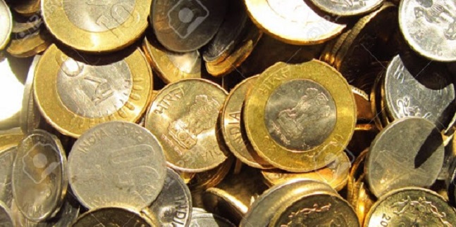 दस रुपये के सिक्के लेने से मना करने वाले दुकानदार को कोर्ट ने दी सजा