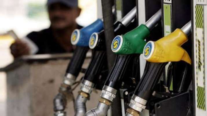 महंगाई की मार: फिर बढ़े पेट्रोल-डीजल के दाम, जानें आज की नई कीमतें
