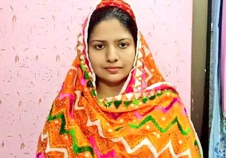 पाकिस्तान में सिंध प्रांत की पहली हिंदू महिला पुष्पा कोलही बनीं पुलिस ऑफिसर