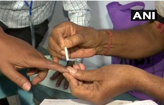 मिजोरम विधानसभा चुनाव: एक मतदान केंद्र पर पुनर्मतदान जारी, सुबह नौ बजे तक 20 फीसदी वोट पड़े