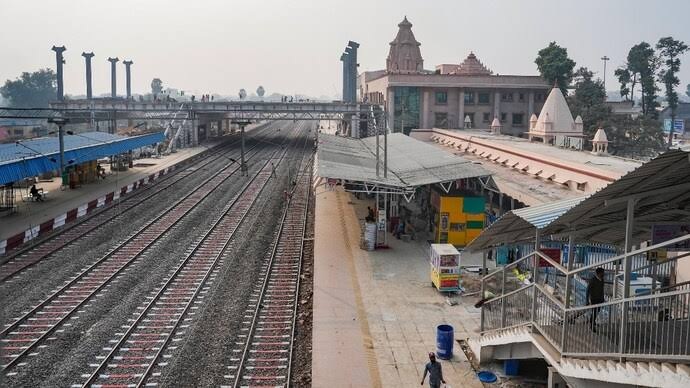 अयोध्या रेलवे स्टेशन के नाम में हुआ बदलाव, पीएम मोदी ने किया 'मार्गदर्शन'