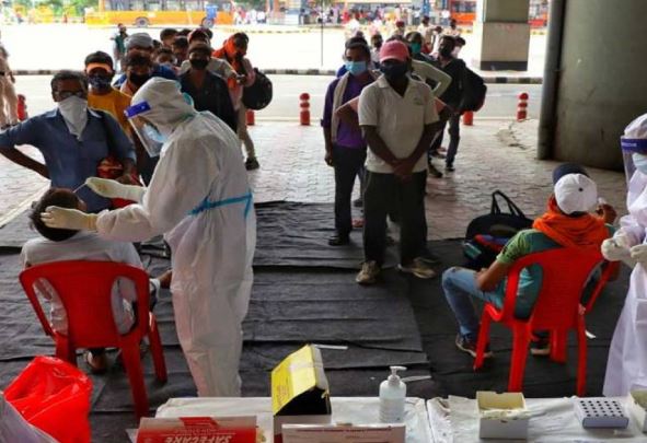 देश में बढ़ी कोरोना वायरस की रफ्तार, 24 घंटे के अंदर 841 नए मामले