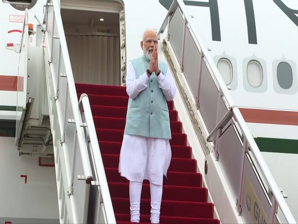 आज से तीन दिवसीय गुजरात दौरे पर प्रधानमंत्री मोदी, वाइब्रेंट गुजरात ग्लोबल समिट का उद्घाटन करेंगे