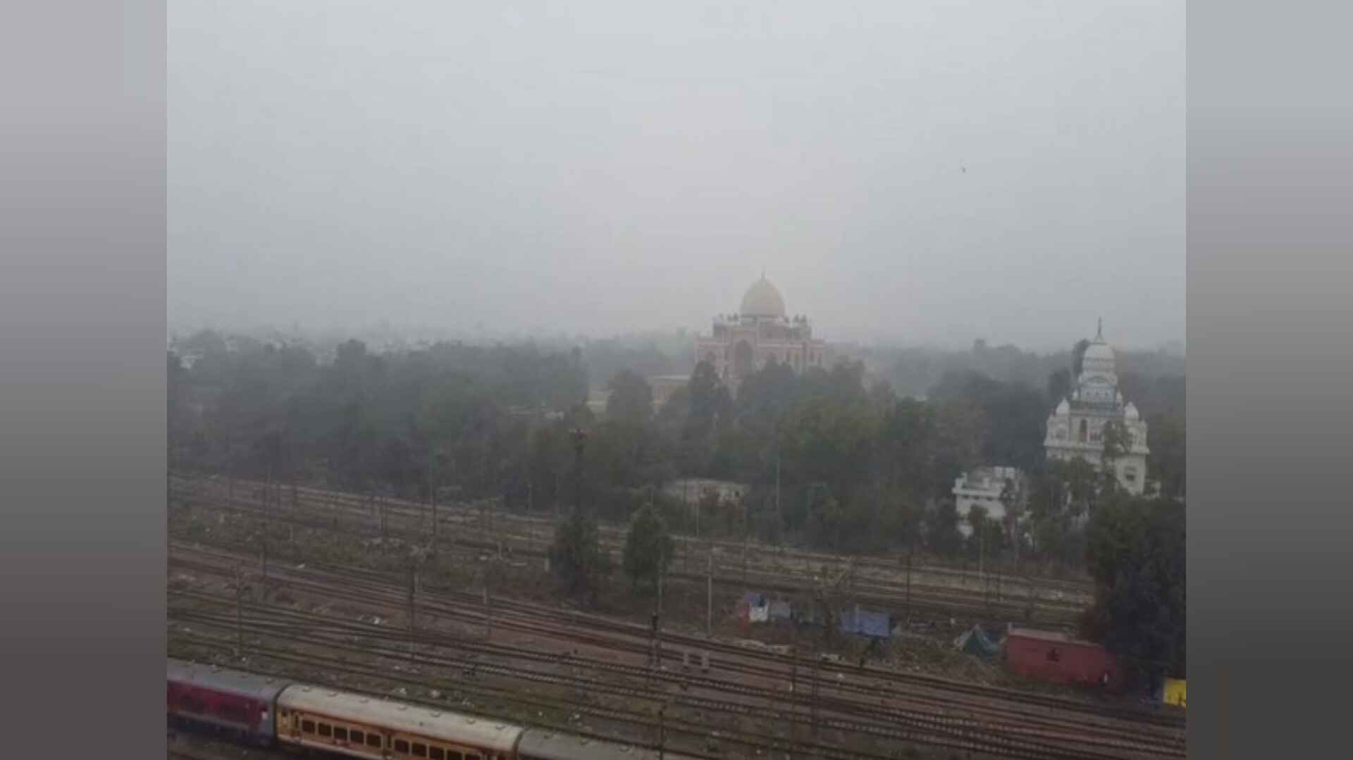 दिल्ली में लगातार सातवें दिन कोल्ड-डे की स्थिति, पारा 3.5 डिग्री सेल्सियस तक गिरा