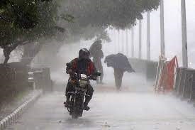 दिल्ली में अधिकतम तापमान 23.2 डिग्री सेल्सियस, रविवार को हल्की बारिश की संभावना