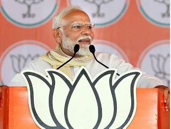 कांग्रेस ऐसी बेल है जो सहारा देने वाले को ही सुखा देती है: परभणी में प्रधानमंत्री मोदी