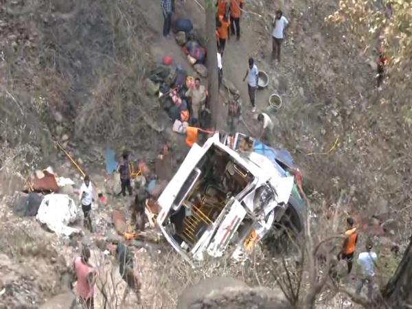 जम्मू-कश्मीर के मुख्य सचिव ने कहा- दुर्घटना के लिए जिम्मेदार लोगों के खिलाफ की जाएगी कड़ी कार्रवाई