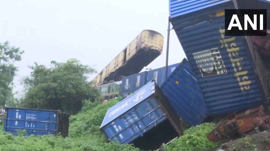 बंगाल ट्रेन हादसा: दार्जिलिंग में कंचनजंगा एक्सप्रेस से टकराई मालगाड़ी; अबतक 8 की मौत, कई घायल
