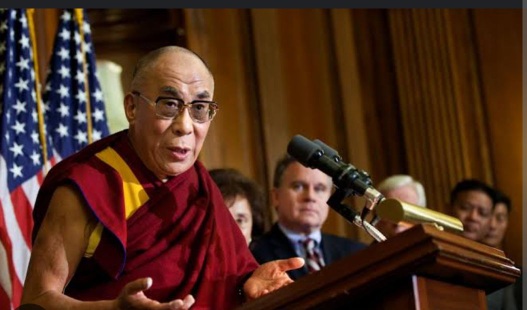 दलाई लामा से मिलने के बाद अमेरिका के टॉप अधिकारी ने कहा- तिब्बती लोगों को आत्मनिर्णय का अधिकार है
