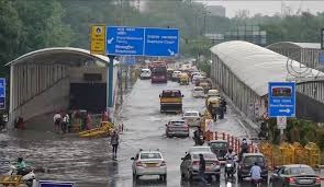 आईएमडी ने दिल्ली, हिमाचल प्रदेश में भारी बारिश के लिए जारी किया 'ऑरेंज' अलर्ट; लगातार बारिश से अरुणाचल प्रदेश में भूस्खलन